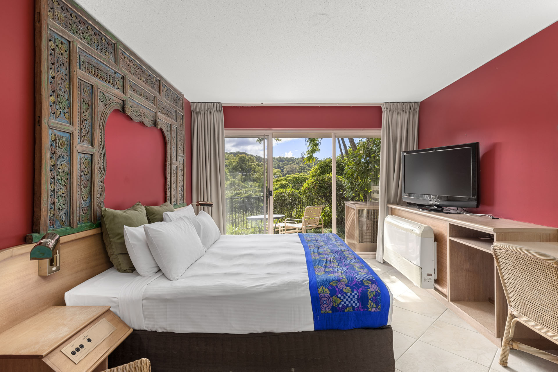 Pacific Bay Resort