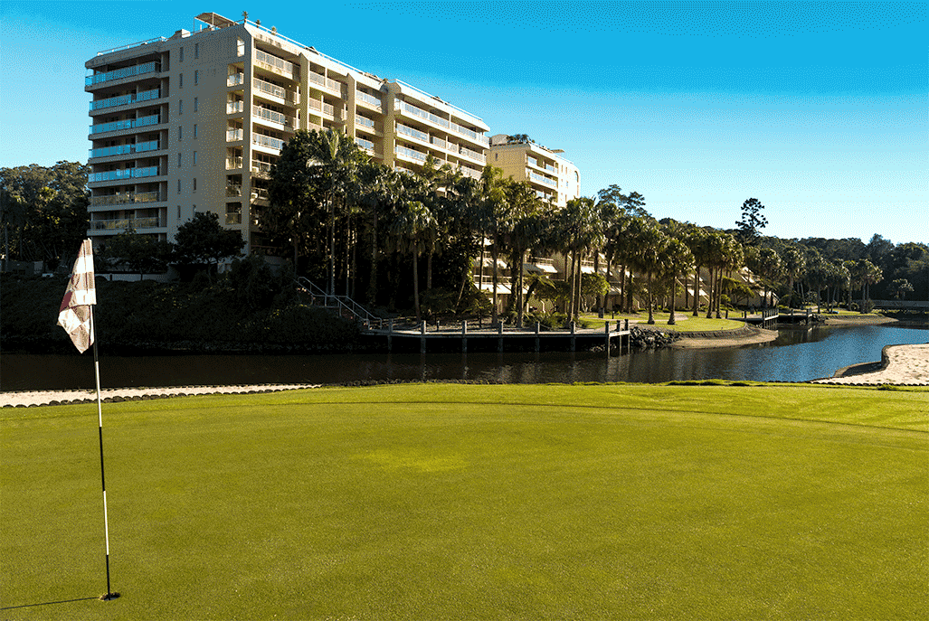 Play Golf - Pacific Bay Resort